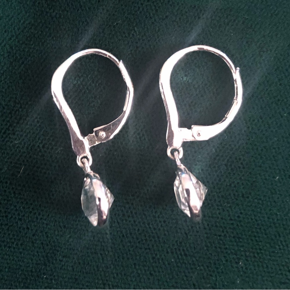 Earrings - Picture 4 of 4